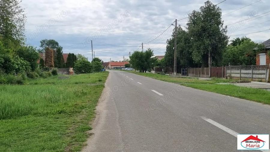 Teren de 10570 mp, în Oar