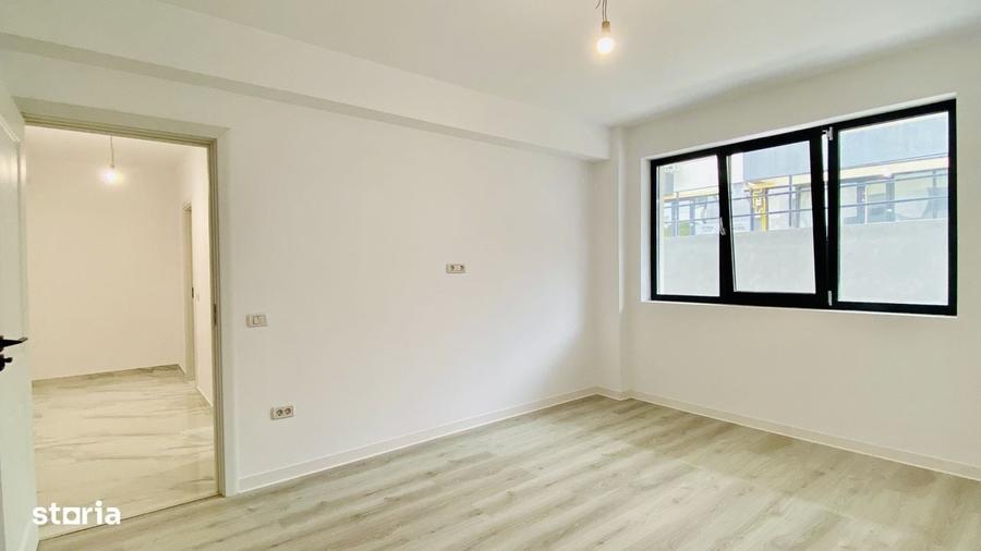 Apartament cu 6 camere decomandat în Central