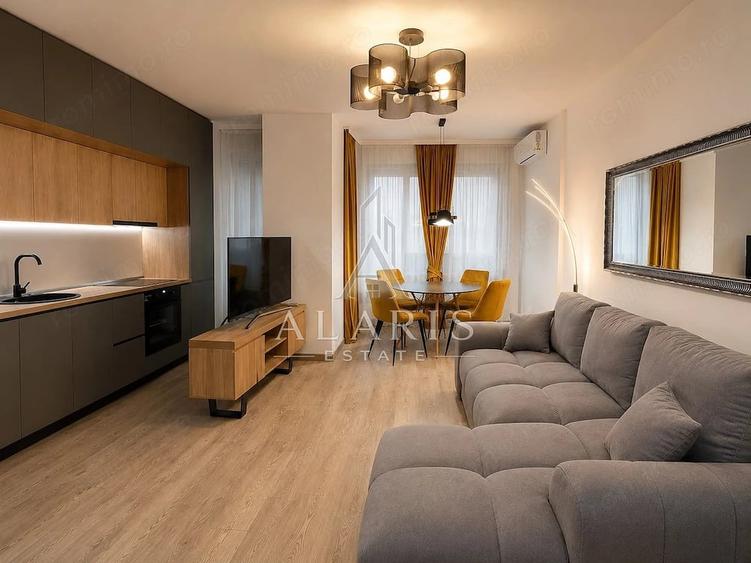Apartament cu 2 camere semidecomandat în Soarelui