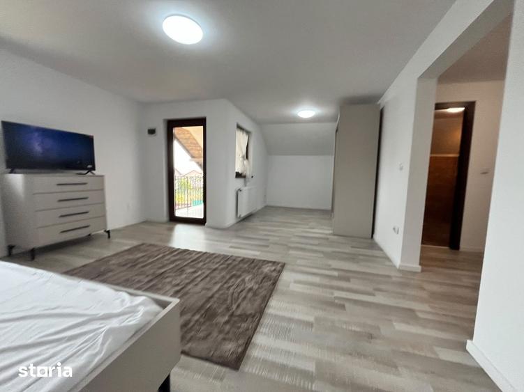 Casă cu 6 camere cu Teren 98 Mp în Miroslava