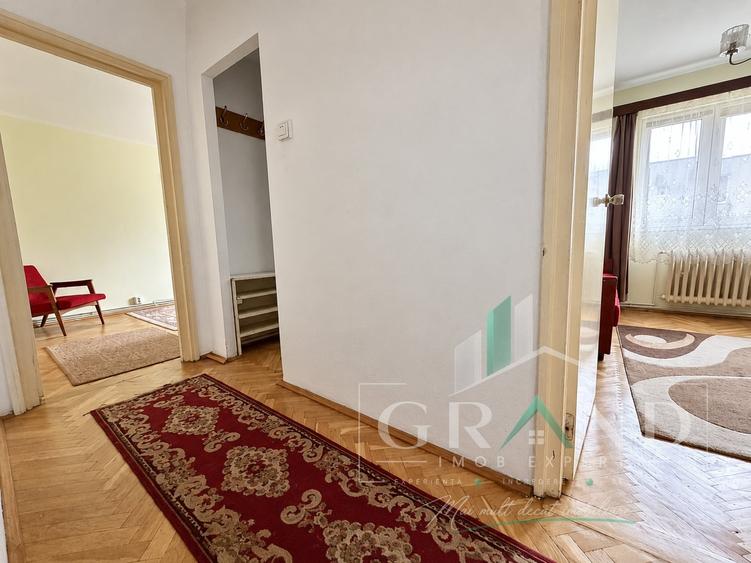 Apartament cu 3 camere decomandat, mobilat în Mănăștur