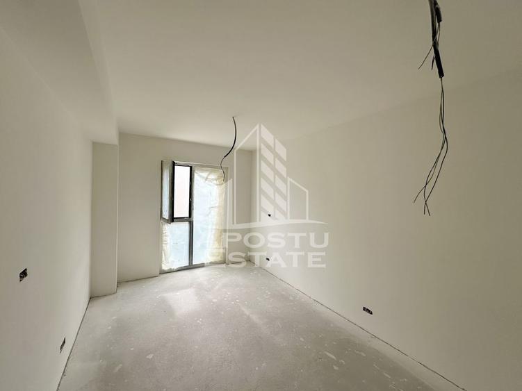 Apartament cu 2 camere decomandat în Aradului — fotografia 3
