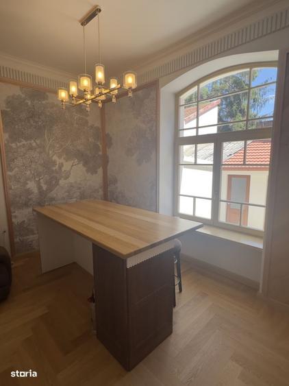 Casă cu 3 camere în Central