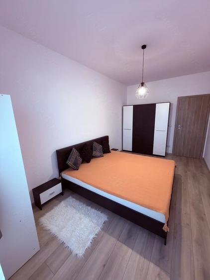 Apartament cu 2 camere decomandat în Aradului