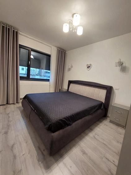 Apartament cu 2 camere decomandat în Titan