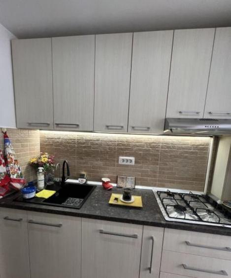 Apartament cu 2 camere decomandat, mobilat în 1 Decembrie 1918