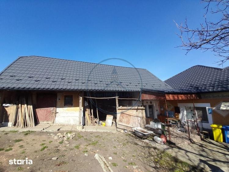 Casă cu 5 camere cu Teren 2400 Mp în Budacu de Jos