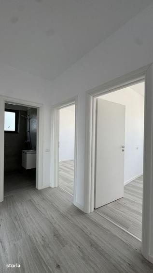 Casă cu 4 camere cu Teren 510 Mp în Balotești