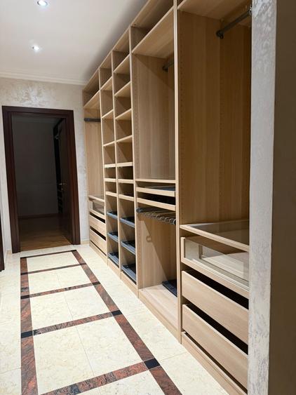 Apartament cu 3 camere decomandat în Copou