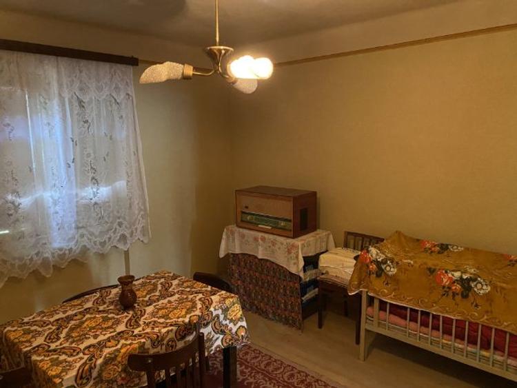 Duplex cu 5 camere cu Teren 250 Mp în Agnita