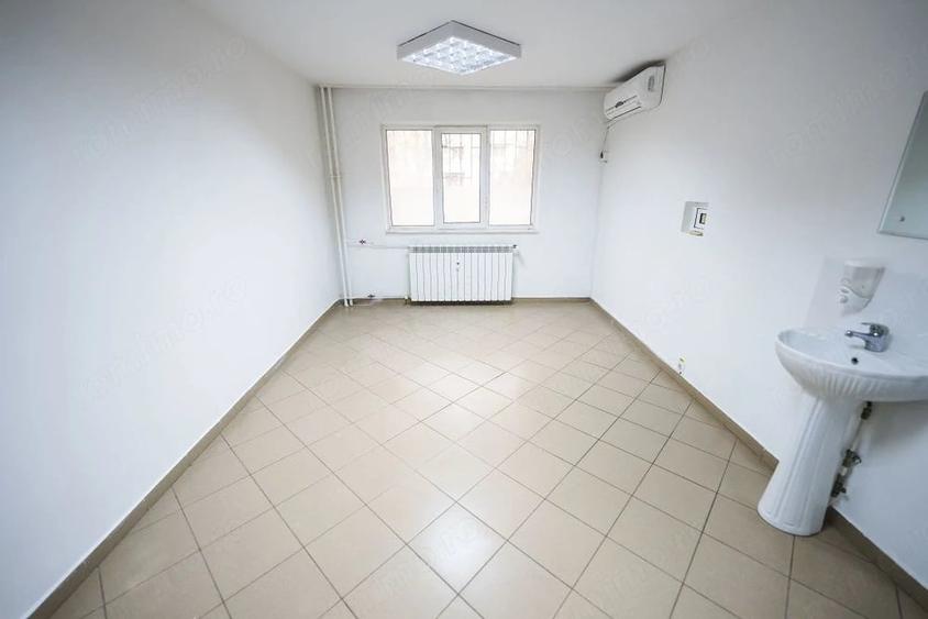 Spațiu comercial, de 55.78 mp, în Sărari