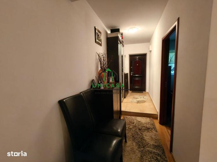 Casă cu 4 camere în Vlădesti