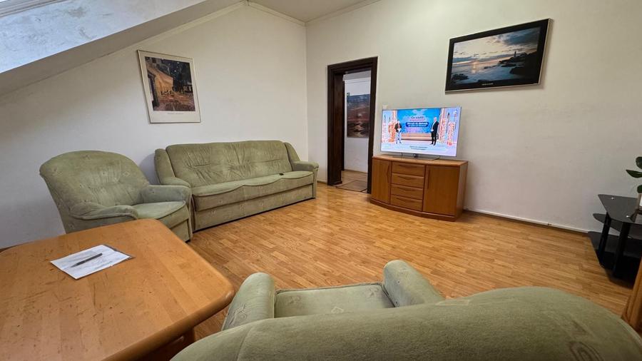 Apartament cu 2 camere decomandat, mobilat în Lipovei