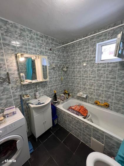 Casă cu 3 camere cu Teren 250 Mp în Baciu