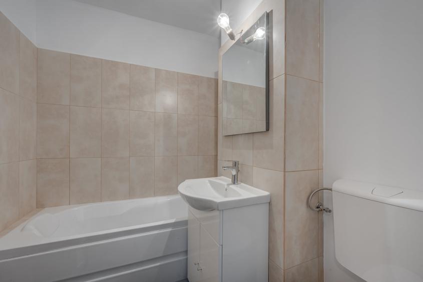 Apartament cu 2 camere decomandat în Banu Manta