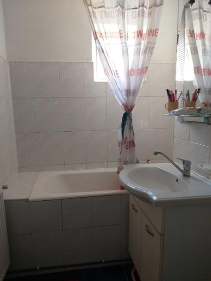 Apartament cu 2 camere semidecomandat în Micro 9