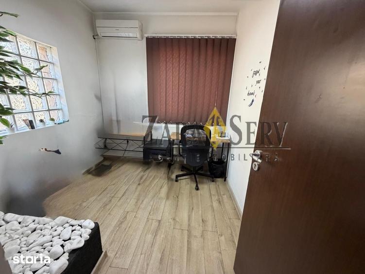 Spațiu comercial, de 120 mp, în Ana Ipătescu