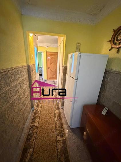 Apartament cu 3 camere decomandat în E3
