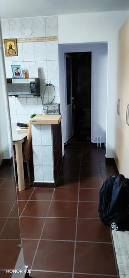 Apartament cu 2 camere decomandat în Crângași