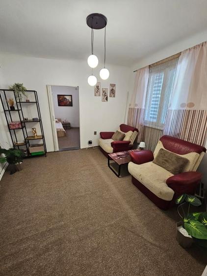 Apartament cu 2 camere semidecomandat, mobilat în Cotroceni