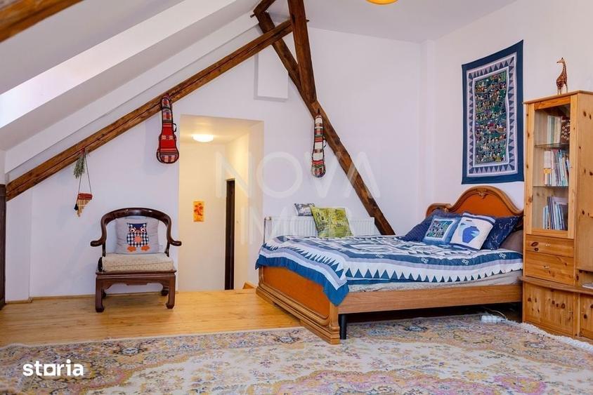 Casă cu 8 camere cu Teren 244 Mp în Central