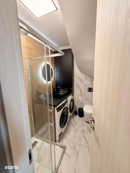 Apartament cu 4 camere în Băneasa