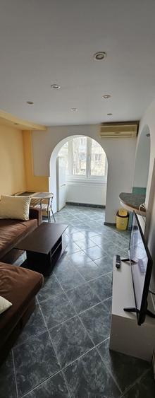 Apartament cu 2 camere semidecomandat în Dacia