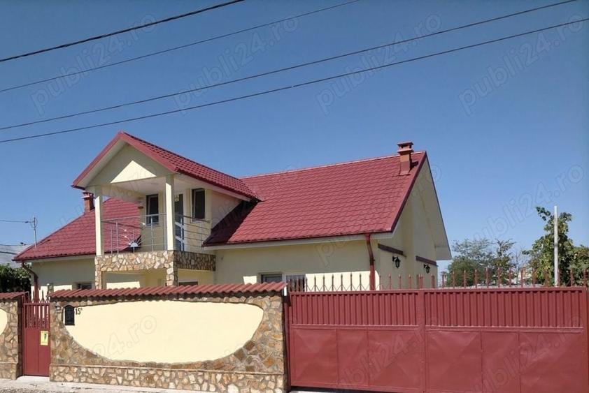 Casă cu 4 camere în Tecuci