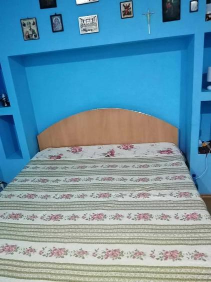 Apartament cu 4 camere decomandat în Coman