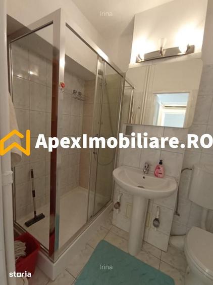 Apartament cu 2 camere decomandat în Grivița