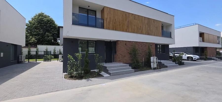 Casă cu 4 camere cu Teren 150 Mp în Giulești