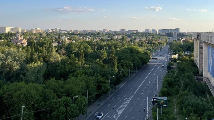 Garsonieră decomandată, mobilată în Cișmigiu