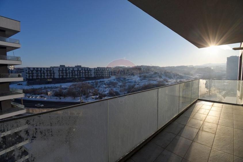 Apartament cu 3 camere de inchiriat - prima inchiriere - totul nou - 1
