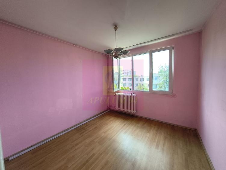 Drumul Taberei - Valea Ialomitei, Apartament 3 camere in Bloc P+4 - 5