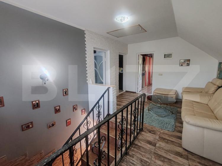 Casa spa?ioasa de vanzare 140 mp utili, teren 11 ari - 7