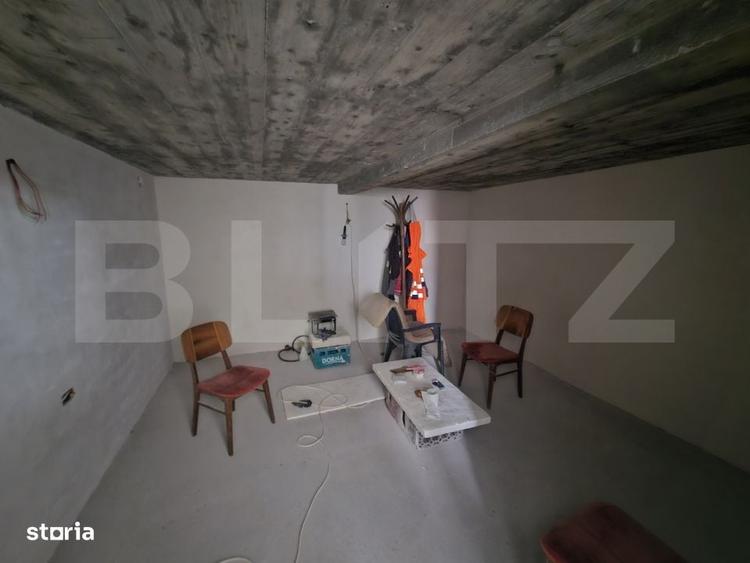 Casă cu 4 camere cu Teren 400 Mp în Podari