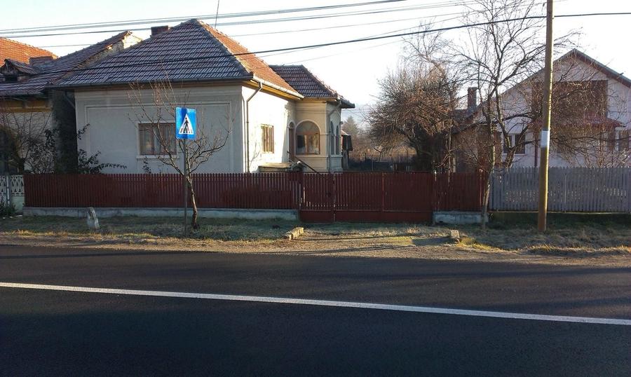 Casă cu 2 camere în Argeșani