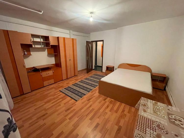 Garsonieră decomandată în Dacia