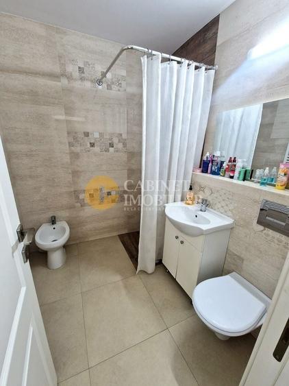 Apartament cu 2 camere decomandat în Dacia