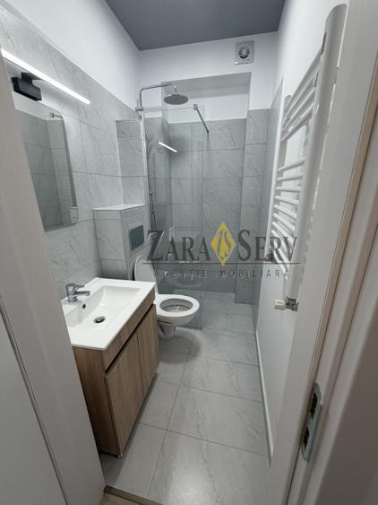 Apartament cu 2 camere semidecomandat în Sud