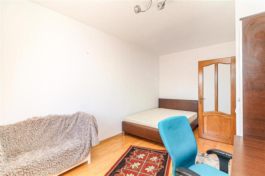 Apartament cu 2 camere semidecomandat, mobilat în Gheorgheni