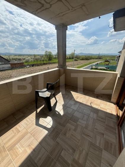 Casă individuală cu 5 camere cu Canalizare în Exterior Est