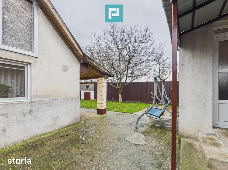 Casă cu 3 camere cu Teren 1356 Mp în Olari