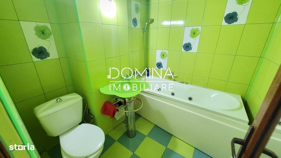 Vanzare apartament cu 3 camere, ULTRACENTRAL, 99 mp, strada Victoriei - 9