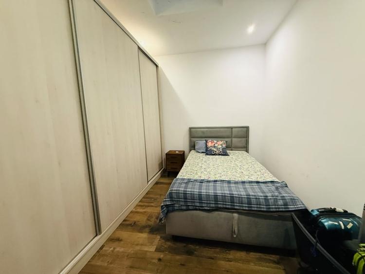 Casă individuală cu 5 camere cu Teren 1600 Mp în Cetate