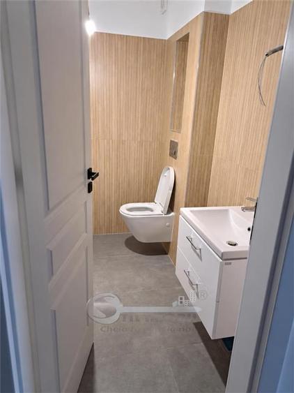 Apartament cu 2 camere semidecomandat în Galata