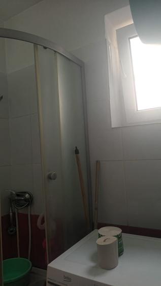 Apartament cu 2 camere decomandat în Smeura