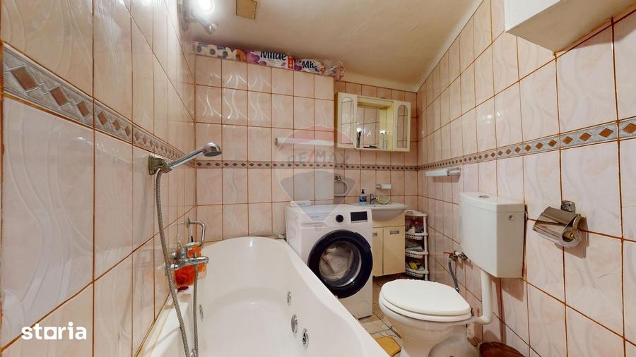 Casă cu 2 camere semidecomandat cu Teren 151 Mp în Bartolomeu