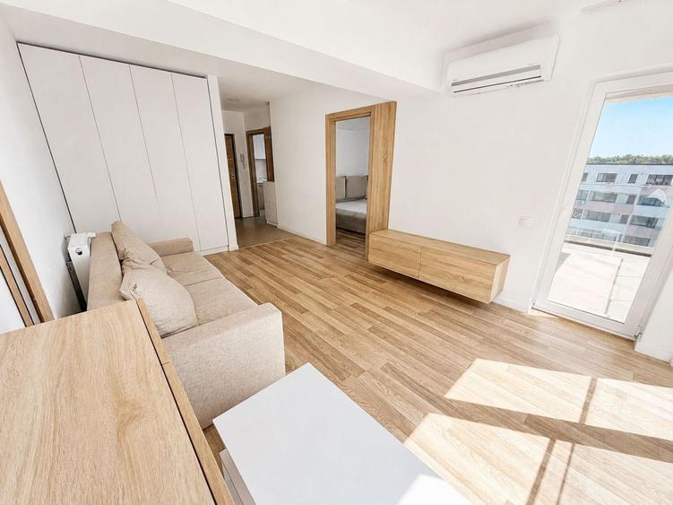 Apartament cu 2 camere semidecomandat, mobilat în Basarab