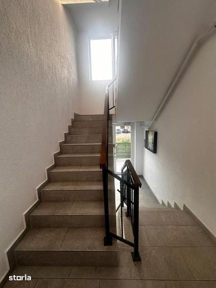 Apartament cu 2 camere decomandat în Central — fotografia 1